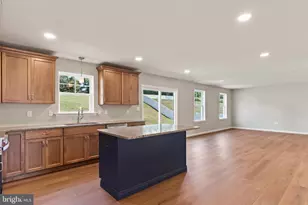 6307 Aston Ct, Harrisburg, PA 17111 - Photo 8