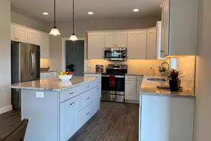 195 Magnolia Dr, Middletown, PA 17057 - Photo 8