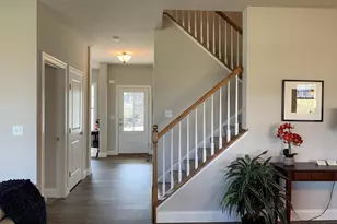 195 Magnolia Dr, Middletown, PA 17057 - Photo 4