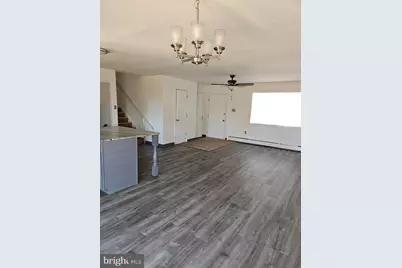 7860 Chambers Hill Road, Harrisburg, PA 17111 - Photo 2