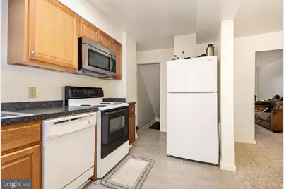 3156 N 6th Street, Harrisburg, PA 17110 - Photo 8