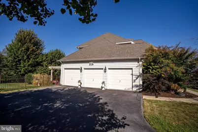 2704 Westhampton Terrace, Elizabethtown, PA 17022 - Photo 4