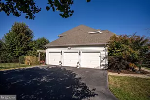 2704 Westhampton Terrace, Elizabethtown, PA 17022 - Photo 4