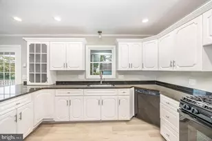 213 Redwood St, Harrisburg, PA 17109 - Photo 10