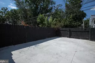 1342 State St, Harrisburg, PA 17103 - Photo 28