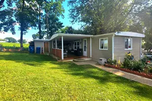 126 East Ln, Harrisburg, PA 17111 - Photo 2