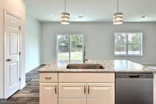 7849 Briarwood Dr, Harrisburg, PA 17112 - Photo 10