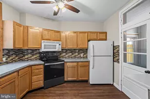 235 W 2nd St, Hummelstown, PA 17036 - Photo 10