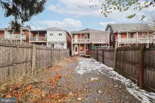 222 S 20th St, Harrisburg, PA 17104 - Photo 32