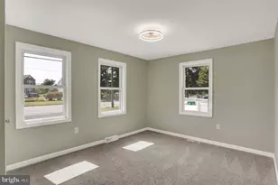 5436 Union Deposit Rd, Harrisburg, PA 17111 - Photo 12