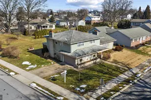 81 Locust Ave, Hershey, PA 17033 - Photo 24