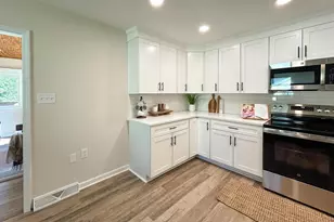 6128 Blue Bird Ave, Harrisburg, PA 17112 - Photo 14