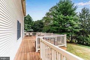 2415 W Bayberry Dr, Harrisburg, PA 17112 - Photo 48