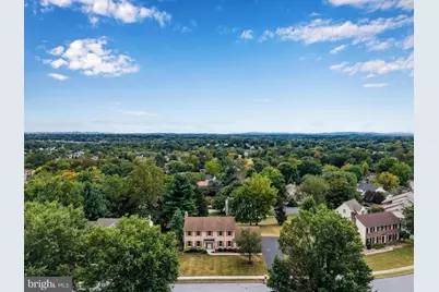 2415 W Bayberry Drive, Harrisburg, PA 17112 - Photo 2