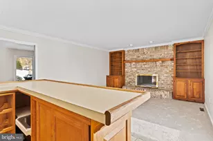 2415 W Bayberry Dr, Harrisburg, PA 17112 - Photo 10