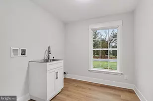 626 Sand Hill Rd, Hershey, PA 17033 - Photo 14