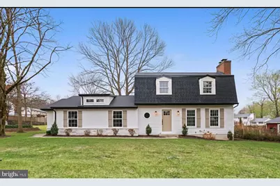 626 Sand Hill Rd, Hershey, PA 17033 - Photo 1