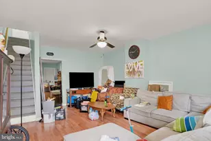 2128 Penn St, Harrisburg, PA 17110 - Photo 2