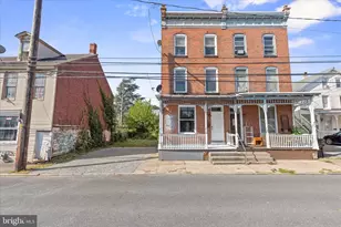 1330 Susquehanna St, Harrisburg, PA 17102 - Photo 1
