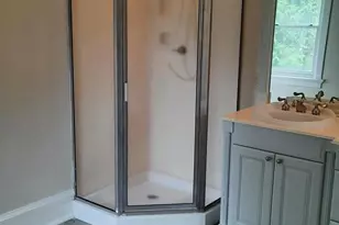 2315 Magnolia Dr, Harrisburg, PA 17104 - Photo 16