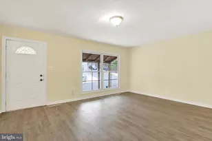 108 Walnut St, Steelton, PA 17113 - Photo 2