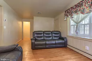 5691 Chambers Hill Rd, Harrisburg, PA 17111 - Photo 8