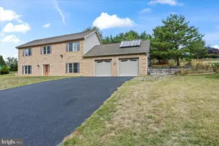 7304 Sandy Hollow Rd, Harrisburg, PA 17112 - Photo 2