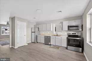 1616 Park St, Harrisburg, PA 17103 - Photo 2