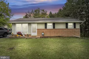 1948 Oberlin Rd, Harrisburg, PA 17111 - Photo 2