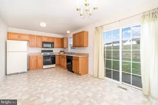 302 Buckley Dr, Harrisburg, PA 17112 - Photo 6