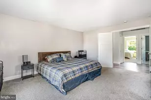 729 Hill Top Ln, Hershey, PA 17033 - Photo 14