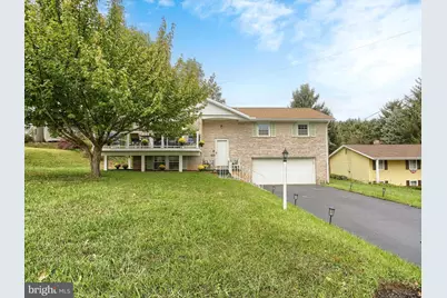 5030 Lilac Lane, Harrisburg, PA 17111 - Photo 2