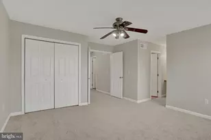 5772 Hidden Lake Dr, Harrisburg, PA 17111 - Photo 12