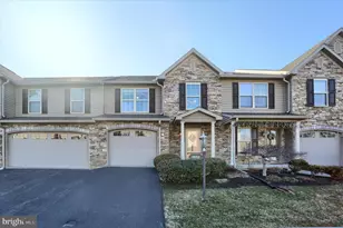 2652 Gracie Dr, Harrisburg, PA 17112 - Photo 1