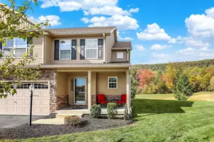 2816 Pin Oak Dr, Harrisburg, PA 17112 - Photo 2