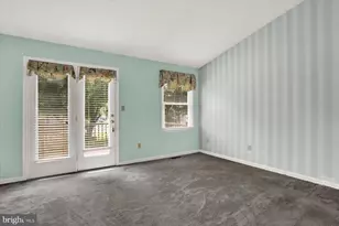 1068 Country Hill Dr, Harrisburg, PA 17111 - Photo 14