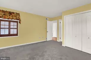 1068 Country Hill Dr, Harrisburg, PA 17111 - Photo 12