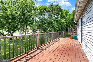 1068 Country Hill Dr, Harrisburg, PA 17111 - Photo 32