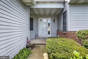1068 Country Hill Dr, Harrisburg, PA 17111 - Photo 2
