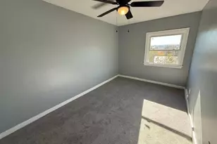 2469 Adrian St, Harrisburg, PA 17104 - Photo 8