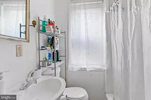 1218 Bailey St, Harrisburg, PA 17103 - Photo 6