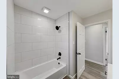 82 S Houcks Road, Harrisburg, PA 17109 - Photo 18