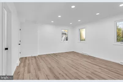 6470 Colchester Avenue, Harrisburg, PA 17111 - Photo 10