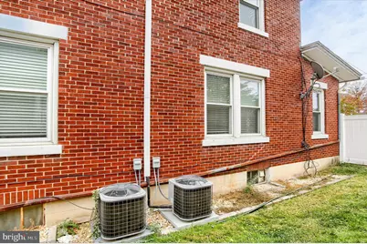 310 W Caracas Avenue, Hershey, PA 17033 - Photo 4