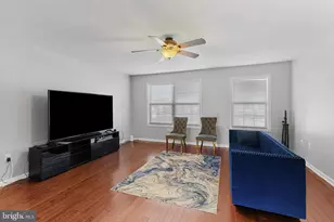 4654 Margarets Dr, Harrisburg, PA 17110 - Photo 6