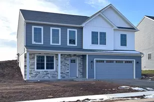 168 Magnolia Dr, Middletown, PA 17057 - Photo 2