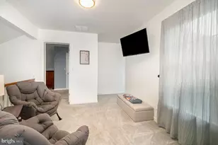 104 Cambridge Dr, Hershey, PA 17033 - Photo 16