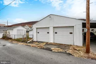 304 N 2nd St, Lykens, PA 17048 - Photo 44
