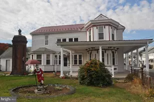 540 S 2nd St, Lykens, PA 17048 - Photo 4