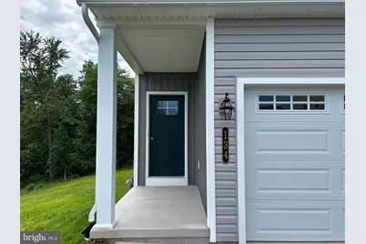 134 Magnolia Drive, Middletown, PA 17057 - Photo 2